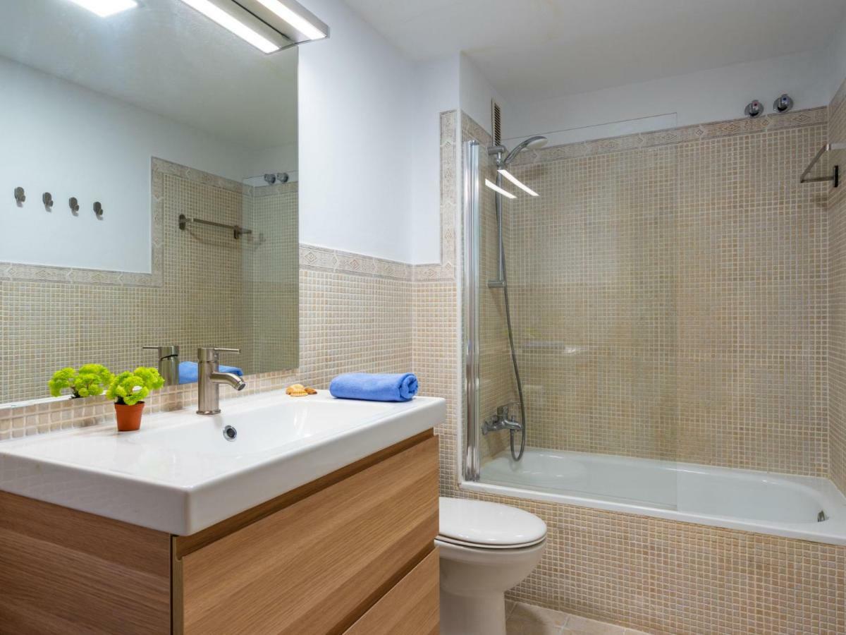 Apartment Carihuela Playa-2 By Interhome Торремолинос Экстерьер фото